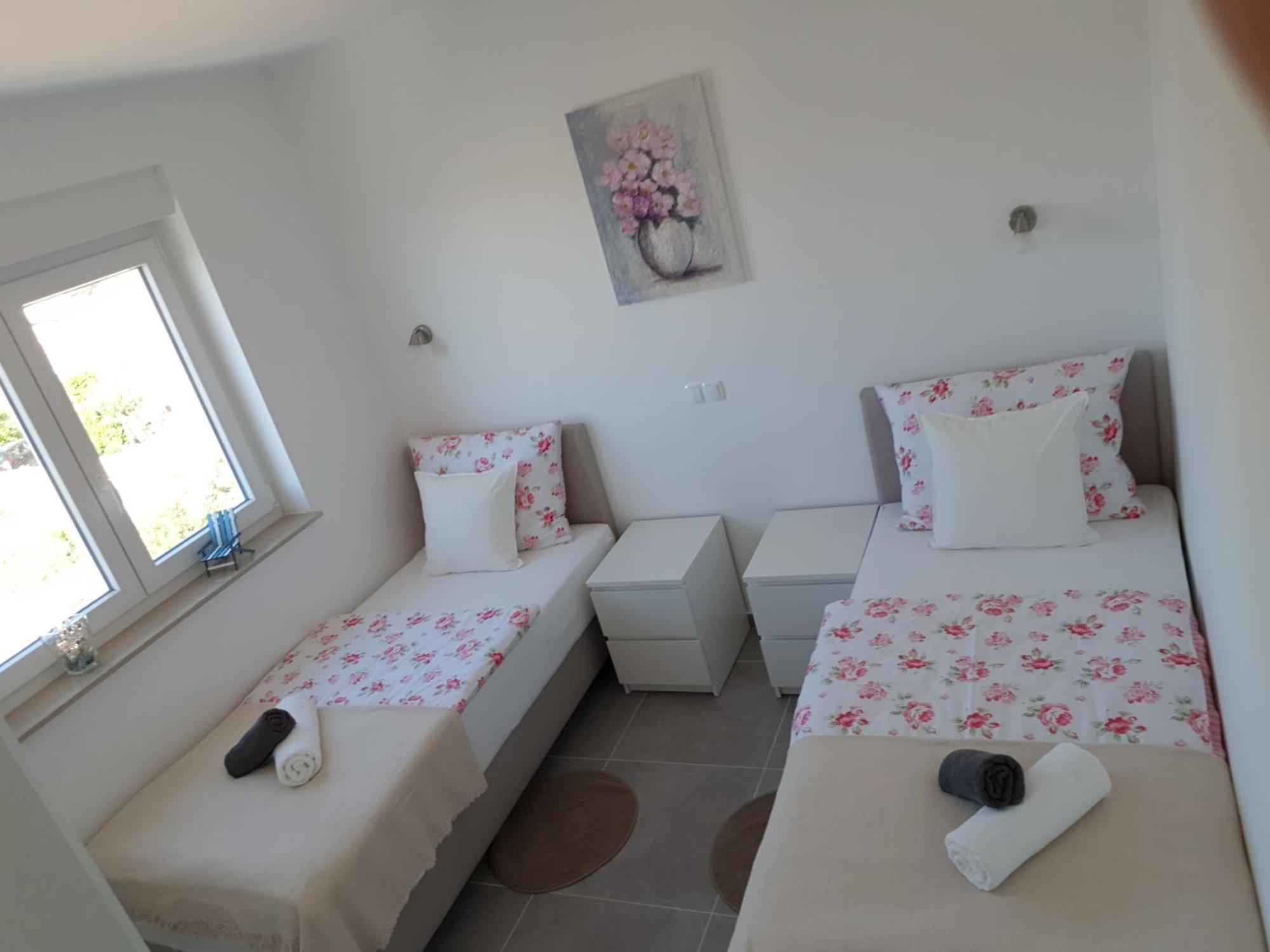 נין Villa Gabriel מראה חיצוני תמונה