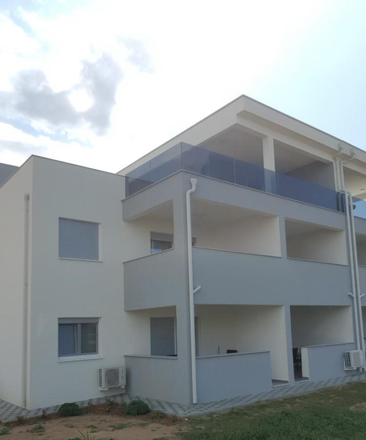 נין Villa Gabriel מראה חיצוני תמונה
